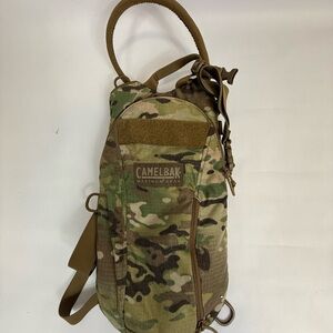 CamelBak Maximum Camouflage  Hydration Sling Pack - Brown/Green